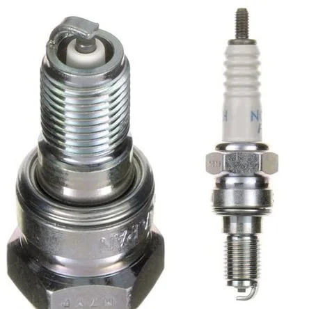 Candela NGK CR8EH-9- Ricambi e Accessori Moto