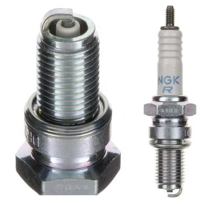 Candela NGK DR7ES - Ricambi e Accessori Moto