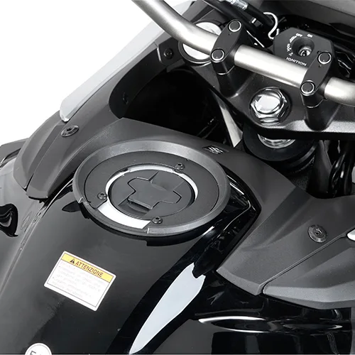 Flangia Borsa Serbatoio Givi Tanklock BF05 Yamaha Benelli MV Morini - Ricambi e Accessori Moto
